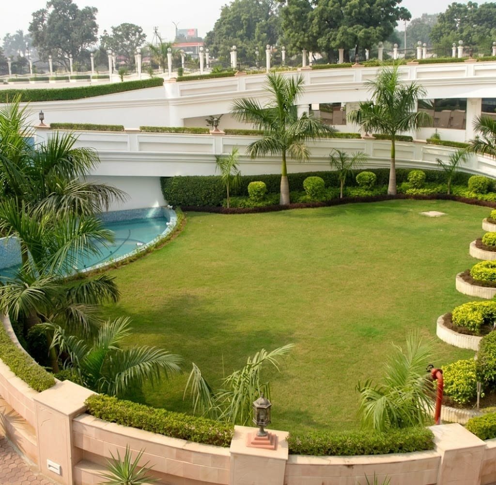 Aashvi Nursery plants and gardening services in Jaipur